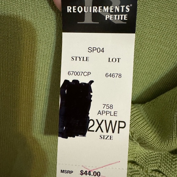 NWT LIGHTWEIGHT SHOR SLEEVE SWEATER w/Neckline Detail PLUS: 2X #2 - Picture 9 of 11